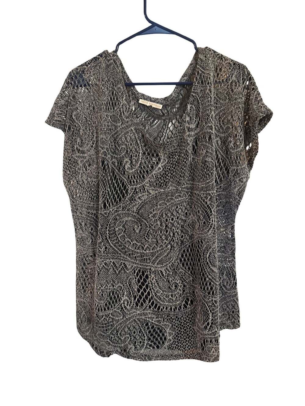 Maria Gabrielle Metallic Gold Sheer Paisley Lace Overlay Cap Sleeve Top with Bla